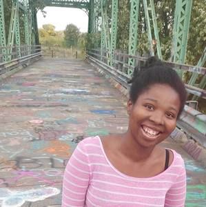 Meet your Posher, Joanna